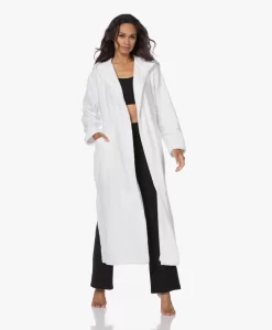 Skin Hamam Spa Badjas Met Capuchon - Wit 24 Skin Hamam Spa Badjas Met Capuchon - Wit -Kleding Series Winkel 220802 90aa59ef 9325 43d7 911c 3addeeb46e4a scaled