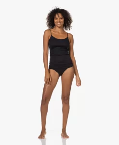 Hanro Cotton Seamless R-Hals Spaghetti Top - Zwart -Kleding Series Winkel 220831 3806e4e4 648f 4839 9de3 7c12f051d292 scaled