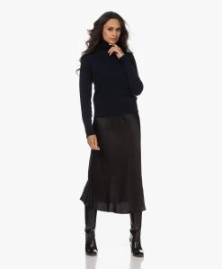 Resort Finest Fijngebreide Cashmere Coltrui - Navy -Kleding Series Winkel 220908 3562b806 285a 4024 a156 84565a042725