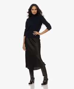 Resort Finest Fijngebreide Cashmere Coltrui - Navy -Kleding Series Winkel 220908 4f1c68ee ecfc 4acd b56e f39ad8dd074b