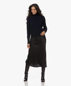 Resort Finest Fijngebreide Cashmere Coltrui - Navy -Kleding Series Winkel 220908 7542b66f 2db0 403a 9549 4827a0adb8c6