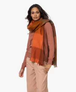 Alpaca Loca Handgemaakte Alpacamix Geblokte Sjaal - Cinnamon/Terracotta/Brown -Kleding Series Winkel 220919 76701f44 b936 4792 8366 3adff4e2629d scaled