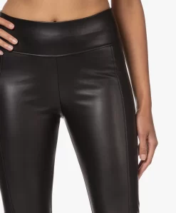 Wolford Edie Forming Vegan Leren Legging - Zwart -Kleding Series Winkel 221003 6db6900f c5e9 4b87 be3c ba050eea6f63 scaled