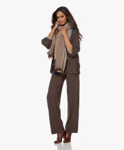 Alpaca Loca Handgemaakte Alpaca Gestreepte Sjaal - Cobalt Blue/Natural -Kleding Series Winkel 221005 48429e49 3967 4b47 a07e c37ab50620d7 scaled