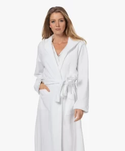 Hanro Robe Selection Enkellange Badjas Met Capuchon - Wit -Kleding Series Winkel 221012 c5be1cb8 eff7 4b3d a23a 5f783cbd76d6 scaled