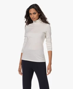 Resort Finest Katoen-Cashmere Colshirt - Ecru 24 Resort Finest Katoen-Cashmere Colshirt - Ecru -Kleding Series Winkel 221018 14fd5ba2 dd6d 4845 a21c b330a2721cfb scaled