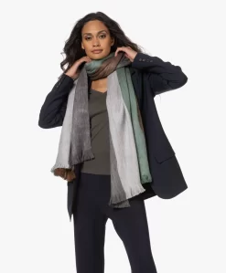 Alpaca Loca Handgemaakte Alpaca Gestreepte Sjaal - Bruin/Mint/Grijs -Kleding Series Winkel 221018 4fa4d8aa dc7f 421c 9f9e 673a4f706314 scaled