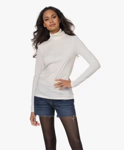 Resort Finest Katoen-Cashmere Colshirt - Ecru 15 Resort Finest Katoen-Cashmere Colshirt - Ecru -Kleding Series Winkel 221018 6385dde9 c848 4436 831e c25a7dabd704 scaled