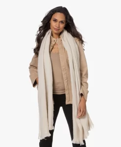 Alpaca Loca Handgemaakte Uni Sjaal In Alpaca - Beige -Kleding Series Winkel 221018 9b6c9d0f fb81 4b28 848b 9b0923dbe5bf scaled