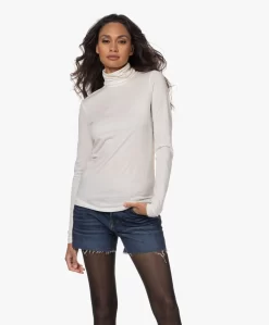 Resort Finest Katoen-Cashmere Colshirt - Ecru 23 Resort Finest Katoen-Cashmere Colshirt - Ecru -Kleding Series Winkel 221018 aa491c3b bfc7 4129 a81f ae6f74521847 scaled