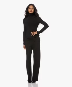 Woman By Earn Beau Viscose Crêpe Coltrui - Zwart -Kleding Series Winkel 221025 0c4787cc 10d5 41af b8cf 33d389207b49 scaled