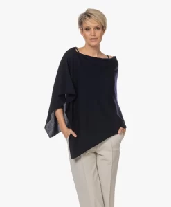 Sibin/Linnebjerg Paris Merino Poncho - Navy -Kleding Series Winkel 221101 59af2dff 7570 46c0 9181 70dc4e666708 scaled