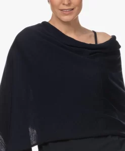 Sibin/Linnebjerg Paris Merino Poncho - Navy -Kleding Series Winkel 221101 9b856c70 6c4f 4999 a190 1ce478570eb6 scaled
