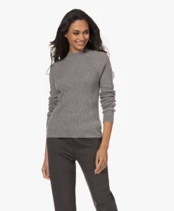 Resort Finest Ribgebreide Wolmix Mock Neck Trui - Grijs -Kleding Series Winkel 221108 c7e82a6c d307 42c0 8b35 9c510ccdd540 scaled