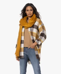 Alpaca Loca Handgemaakte Uni Sjaal In Alpaca - Okergeel -Kleding Series Winkel 221110 668f37a1 c519 4bb2 bd82 6cc42028e407 scaled