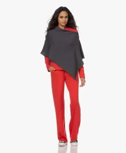 Sibin/Linnebjerg Paris Merino Poncho - Antraciet -Kleding Series Winkel 221115 ab3579c3 1184 46cc 9778 f07d8889d4f6 scaled