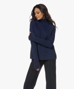 Drykorn Arwen Ribgebreide Coltrui - Navy -Kleding Series Winkel 221116 634bfa90 20e1 4086 bc49 82202aaf19fa scaled