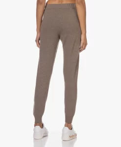 Resort Finest Gebreide Wol-Cashmeremix Sweatpants - Walnut -Kleding Series Winkel 221130 68ee64ec a16a 4cb6 a465 d70a6c37796e scaled
