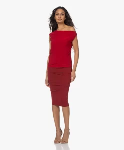 Norma Kamali Drop Shoulder Tech Jersey Top - Rood -Kleding Series Winkel 221205 2a38534e 0112 4d9b bab5 cba012f8e33f scaled
