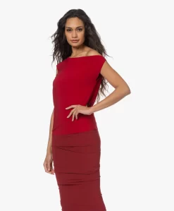 Norma Kamali Drop Shoulder Tech Jersey Top - Rood -Kleding Series Winkel 221205 d4969936 bda1 46d4 a9ac 4ec1cb1a4a2f scaled