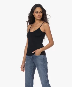 Majestic Filatures Superwashed V-Hals Spaghettitop - Marine -Kleding Series Winkel 221207 f330831e abd4 445d a58d 2cf4cb7b4ebc scaled