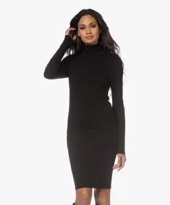 By Malene Birger Nilah Viscose En Wol Colshirt - Zwart