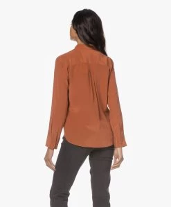 Equipment Slim Signature Gewassen Zijden Blouse - Baked Clay -Kleding Series Winkel 221213 be526ab5 9b74 458f 8959 6b452b416721