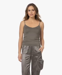 Majestic Filatures Superwashed V-Hals Spaghettitop - Militaire -Kleding Series Winkel 221222 22105e0a e118 4c91 8cfe c4a2b97a3b68 scaled