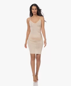 By Malene Birger Belana Microvezel Onderrok - Champagne -Kleding Series Winkel 221229 9d8b976f b0da 4ea1 9555 6e5b4dcb4270 scaled