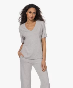 Majestic Filatures Superwashed Soft Touch V-Hals T-Shirt - Lichtgrijs Mêlee -Kleding Series Winkel 230103 1a42307f f570 487a 9631 5d49e8e39a83 scaled