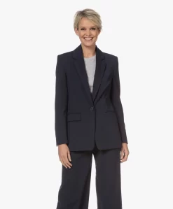 Drykorn Atlin Scheerwolmix Blazer - Navy 20 Drykorn Atlin Scheerwolmix Blazer - Navy -Kleding Series Winkel 230105 67380e47 da2e 4880 8a29 05f4d1899b50 scaled