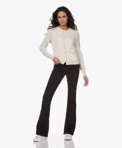 Repeat Katoenmix Doorknoopvest - Ivoor -Kleding Series Winkel 230110 15f7a0dc 8b50 43ae 9d65 7b352738eeb5 scaled