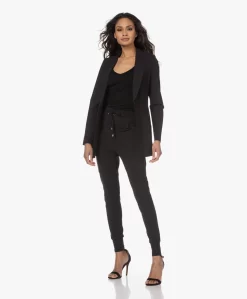 Majestic Filatures Superwashed V-Hals T-Shirt Met Driekwart Mouwen - Zwart -Kleding Series Winkel 230110 6cadbb42 5493 4381 ac7d 6e4a737631f3 scaled