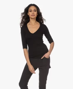 Majestic Filatures Superwashed V-Hals T-Shirt Met Driekwart Mouwen - Zwart