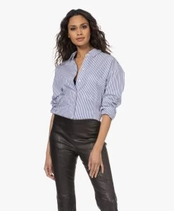 Closed Gestreept Bio Poplin Oversized Overhemd - Ivoor/Blauw -Kleding Series Winkel 230111 09ad1ff2 057a 4aab 84af d5cf414e488b