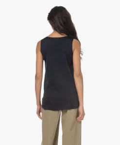 Repeat Mouwloze Stretch-Zijden Top - Navy -Kleding Series Winkel 230118 3d1eb1fa 2127 4b7a 9780 a6695feecb93 scaled