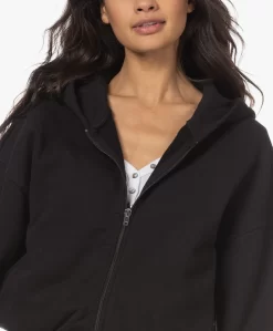 Iro Oritta Cropped Hoodie Sweatvest - Zwart -Kleding Series Winkel 230118 c37c4fdf 8570 4db5 acbe 41a4cf19fc07 scaled