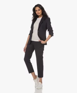 Filippa K Luisa Cropped Cool Wool Pantalon - Donker Navy -Kleding Series Winkel 230126 97896354 4767 449d b47c 41ea7da27c6e scaled