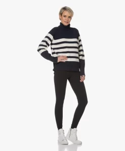 Plein Publique La Puck Gestreepte Wol-Cashmere Coltrui - Donkerblauw/Ivoor -Kleding Series Winkel 230130 eabddf46 24ba 4214 8d9c e4c4acdf3a3f scaled