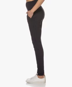Filippa K Tech Jersey Slim-Fit Legging - Zwart -Kleding Series Winkel 230201 4f59e2fb 32b1 4f04 9abc 5210ff892389 scaled