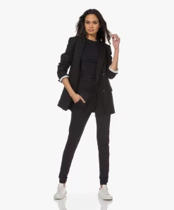 Filippa K Tech Jersey Slim-Fit Legging - Zwart -Kleding Series Winkel 230201 635179c8 ce6a 4a06 a0bd 4d3a414508e1 scaled
