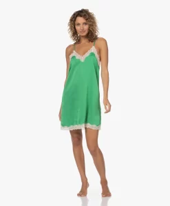 Love Stories Willow Satijnen Slip Dress - Groen -Kleding Series Winkel 230210 0e4a0e94 149d 4a7d 9612 bbe13deb6fbc scaled