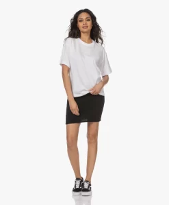 Filippa K Loose Fit Bio Katoenen T-Shirt - Wit -Kleding Series Winkel 230223 e2f2a061 4e29 42f5 8c84 adc303ae38d6 scaled