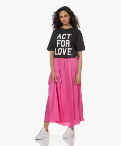 Zadig & Voltaire Brooxs Act For Love Oversized T-Shirt - Off-Black -Kleding Series Winkel 230302 bd888000 9517 4625 a772 56b32efc15d6 scaled