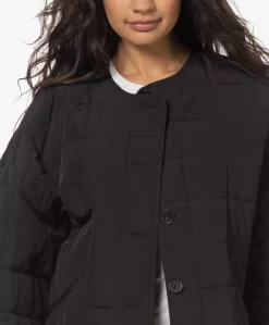 Closed Doorgestikt Liner Jack - Zwart -Kleding Series Winkel 230303 bca30b5e e8d6 46c2 af8a 94d226484dc3 scaled