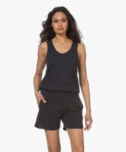 American Vintage Jacksonville U-Hals Tanktop - Navy 24 American Vintage Jacksonville U-Hals Tanktop - Navy -Kleding Series Winkel 230320 b7363eea c4b6 4d3a b17a 64b3d872b755 scaled