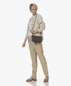 Resort Finest Katoen-Cashmere R-Hals T-Shirt - Ecru -Kleding Series Winkel 230322 2ba6ed92 674f 44a1 b836 fbd4c8fd5c6c scaled