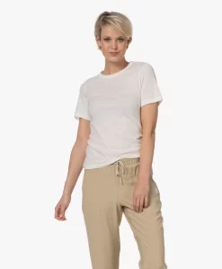 Resort Finest Katoen-Cashmere R-Hals T-Shirt - Ecru -Kleding Series Winkel 230322 2ff599f4 e06b 4b59 9f19 82b8829c20dc scaled