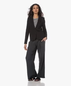 Repeat Getailleerde Jersey Blazer - Zwart 21 Repeat Getailleerde Jersey Blazer - Zwart -Kleding Series Winkel 230328 dfab0542 36b9 46f7 88e7 6bced36d186e scaled