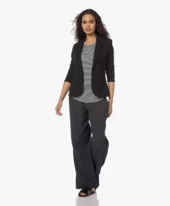 Repeat Getailleerde Jersey Blazer - Zwart 22 Repeat Getailleerde Jersey Blazer - Zwart -Kleding Series Winkel 230328 f31b464f 5881 478b bfd3 229c444ad685 scaled